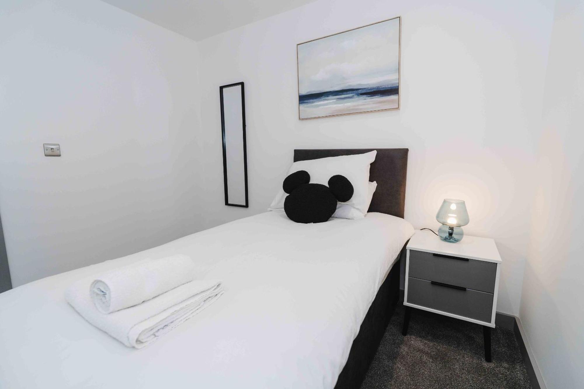 Stunning Luxury Stay By Vichy Kingston upon Hull Exterior photo